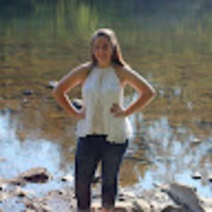 Meet your Posher, Alyssa